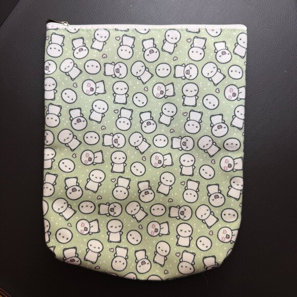 TheCoffeeMonsterzCo - Matcha Green Stationery Pouch w/ 14 Elastic Loops - Picture 1 of 5